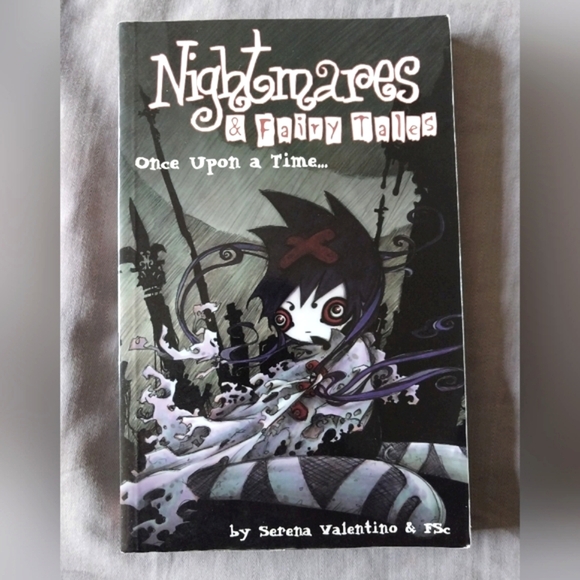 Goth "Nightmares & Fairy Tales: Once Upon A Time" Serena Valentino Graphic Novel - Picture 1 of 10